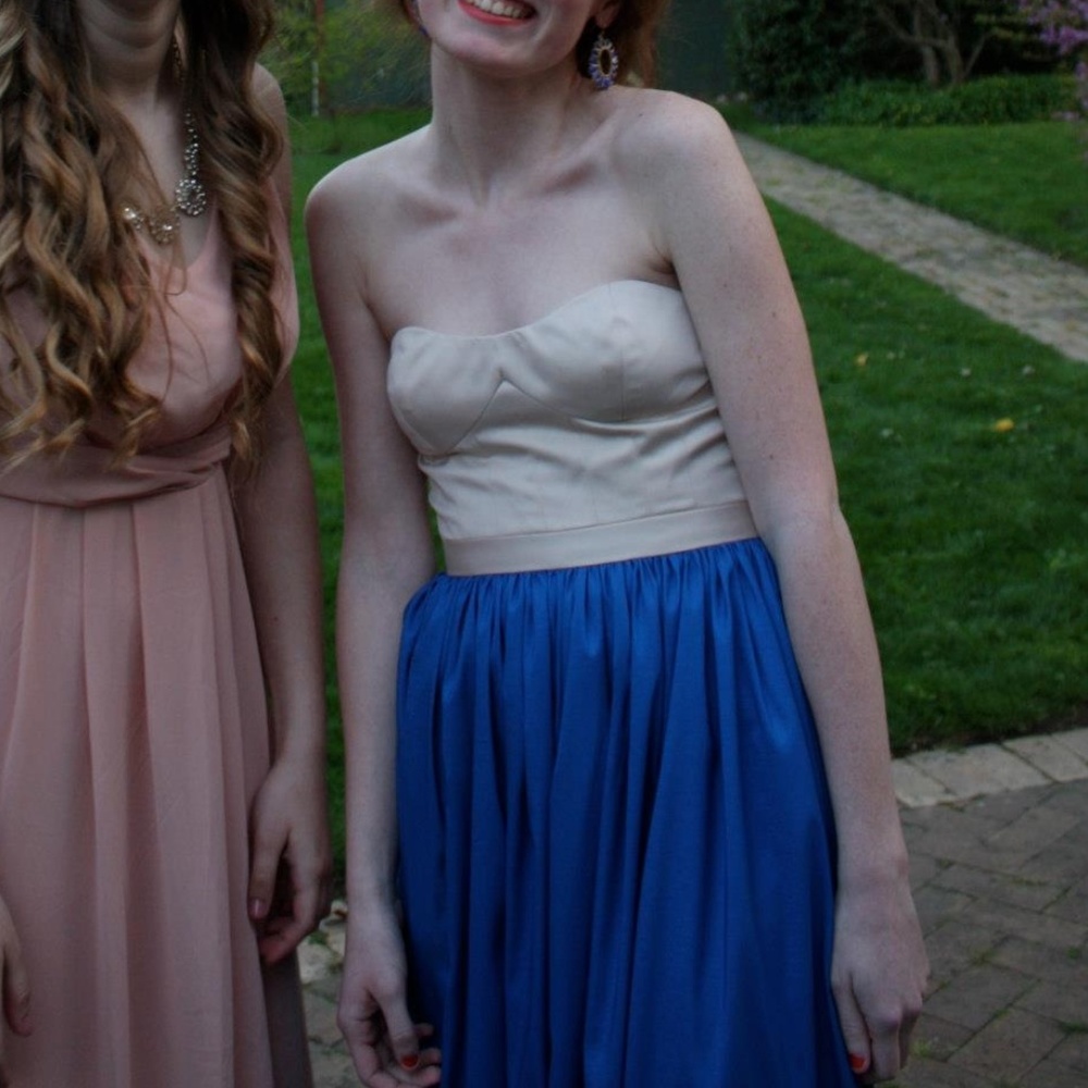 Cream blue full length prom formal dress size 2